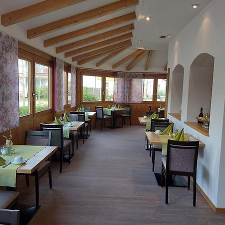 Hotel Garni Vier Jahreszeiten บาดฟึสซิง ภายนอก รูปภาพ